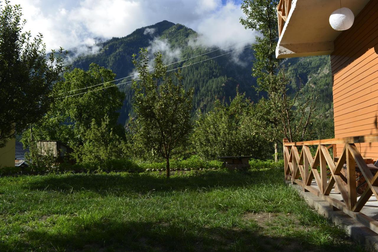 Toshim Homestay Sangla Bagian luar foto